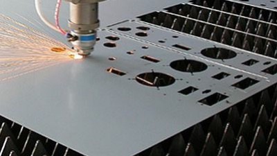 解析激光切割行业情况，执信环保激光切割烟雾过滤器！