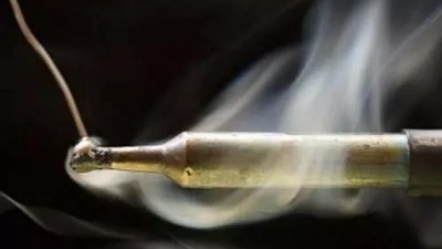 电子焊锡材料怎么选，焊锡烟雾净化器厂家告诉你。