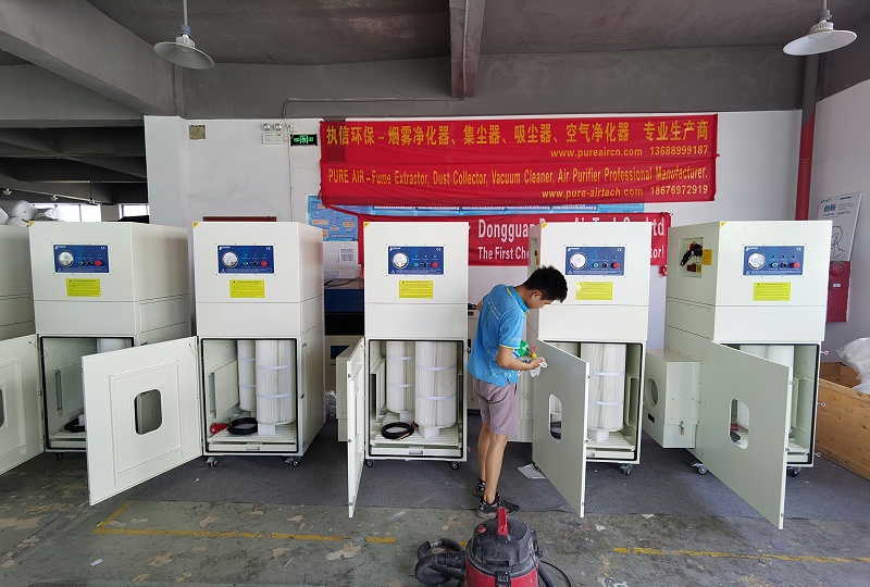 工业吸尘器